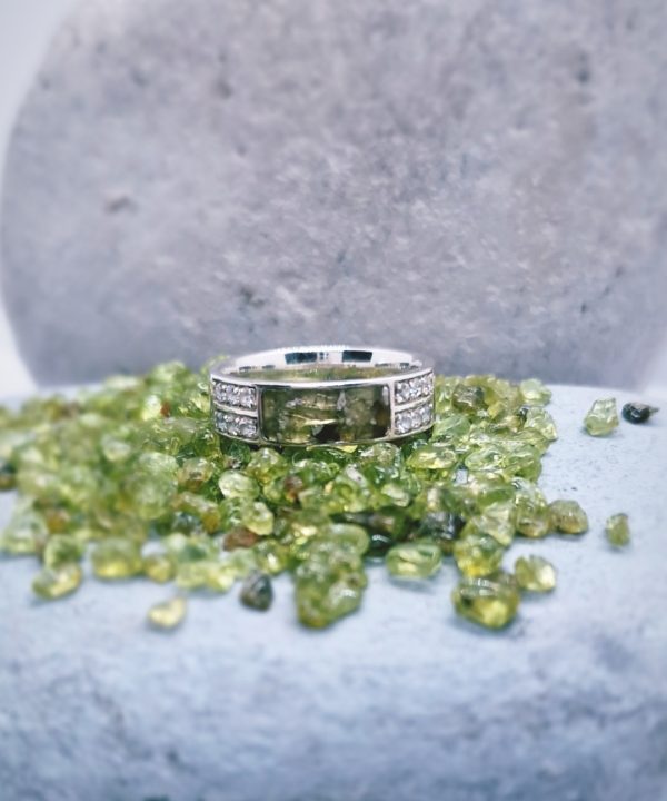 DIamante Band with Peridot