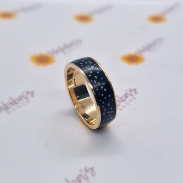 9ct Gold 8mm Inlay ring